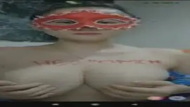 Siaran Live Viki Cantik Berparas Imut Kasur